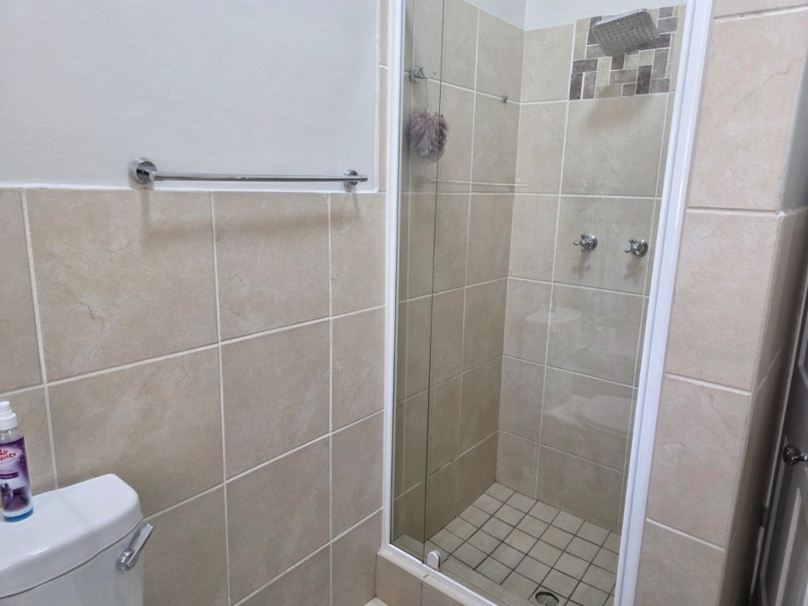  Bedroom Property for Sale in West Bank Western Cape